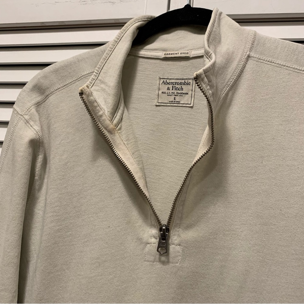 A&F Zip Pullover - Picture 2 of 6